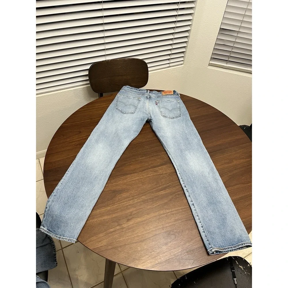 Levi's 501 Men's 33x32 Straight Jeans Blue Denim Light Wash Regular Fit Y2K